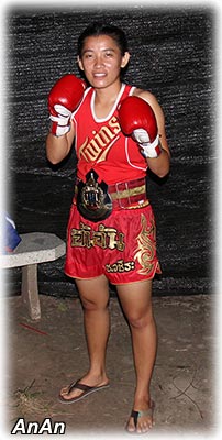 Aladdin's Fight Night adventure in Lao Khwan, Kanchanaburi, Thailand