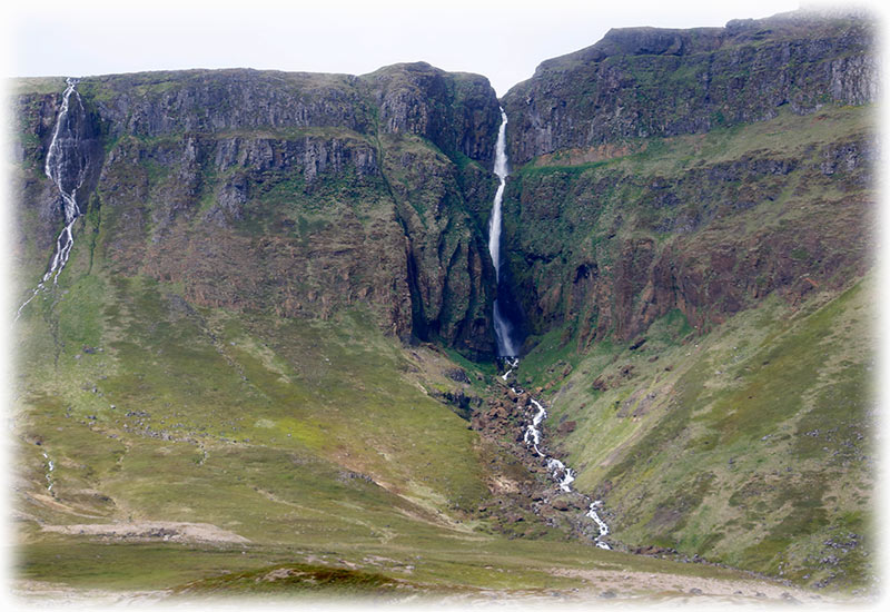 Grand Tour of Iceland with Grönlandsresor