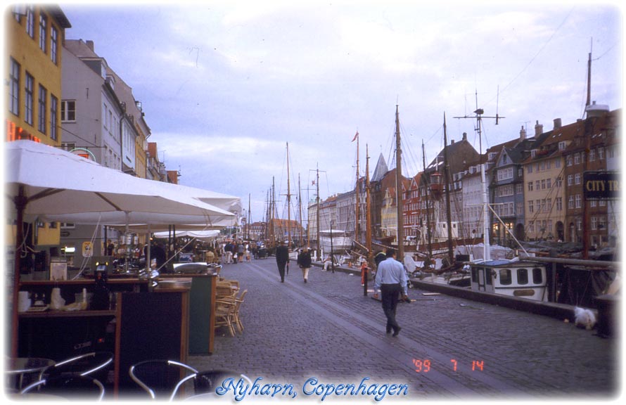 Aladdin's adventure in Nyhavn, Copenhagen