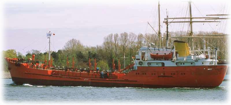 M/T Halmia