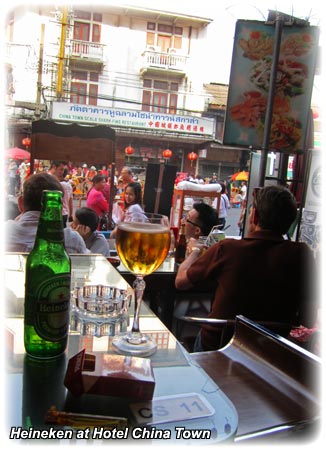 Aladdin's adventure in Bangkok's China Town during the Chinese New Year