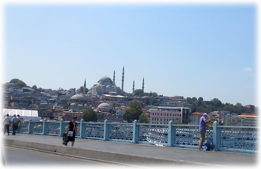 Aladdin's adventure in Istanbul