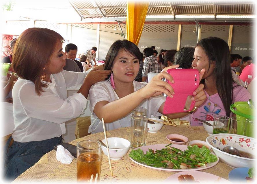 Buddhist Monk Ordination at Wat Kamphaeng, วัดกำแพง in Bang Pa In