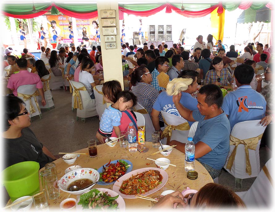 Buddhist Monk Ordination at Wat Kamphaeng, วัดกำแพง in Bang Pa In