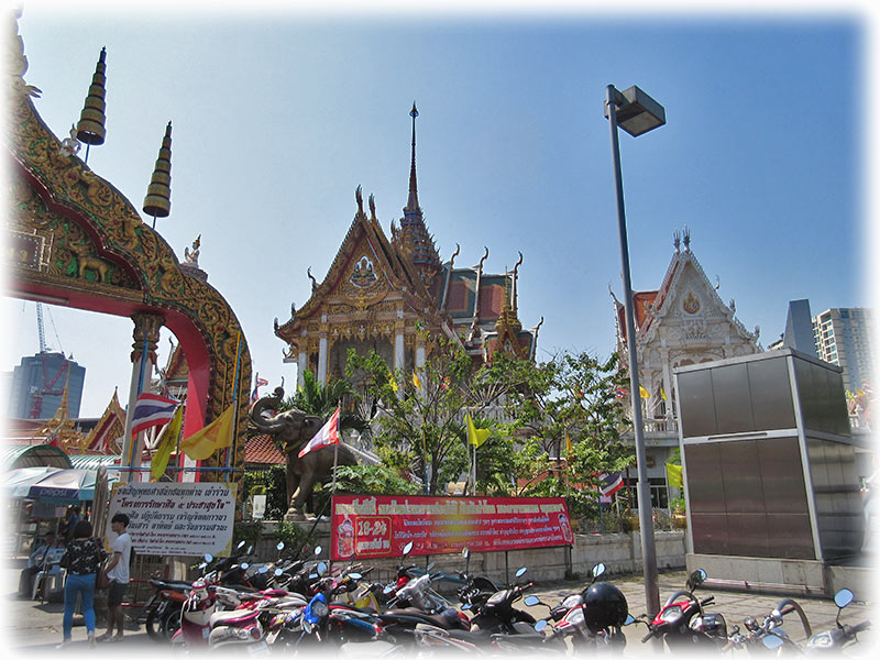 Thai Funeral at Wat Hua Lamphong (วัดหัวลำโพง)