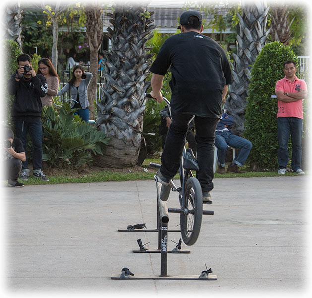 Udon Thani - Nong Prachak Sinlapakhom Park - BMX Street Jam