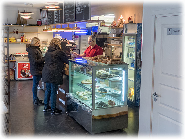 Semla - Fastlagsbulle at Thulins Konditori in Simrishamn